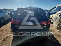 2016 Volkswagen GOLF photo