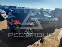 2016 Volkswagen GOLF photo