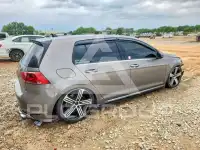 2016 Volkswagen GOLF photo