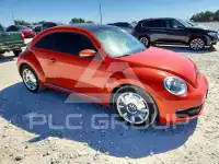 2016 Volkswagen BEETLE photo