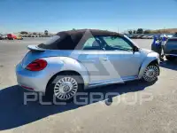 2016 Volkswagen BEETLE фото