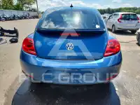 2016 Volkswagen BEETLE photo