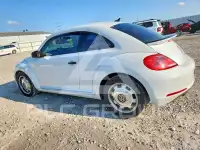 2016 Volkswagen BEETLE photo