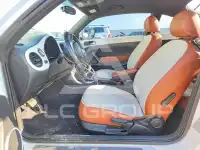 2016 Volkswagen BEETLE photo