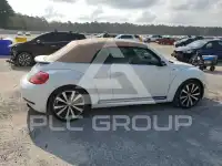 2016 Volkswagen BEETLE photo