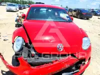 2016 Volkswagen BEETLE фото