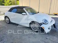 2016 Volkswagen BEETLE photo