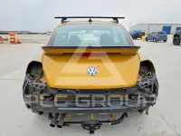 2016 Volkswagen BEETLE фото