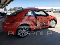 2016 Volkswagen BEETLE photo