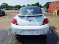 2016 Volkswagen BEETLE фото
