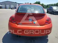 2016 Volkswagen BEETLE фото