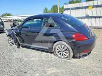 2016 Volkswagen BEETLE photo