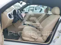 2016 Volkswagen BEETLE фото