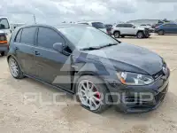 2016 Volkswagen GTI фото