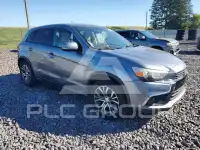 2017 Mitsubishi OUTLANDER photo