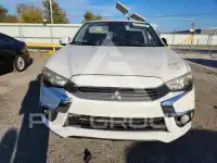 2017 Mitsubishi OUTLANDER фото