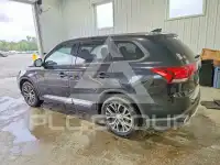 2017 Mitsubishi OUTLANDER photo