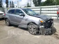 2017 Mitsubishi OUTLANDER photo