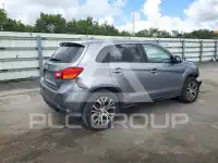 2017 Mitsubishi OUTLANDER photo