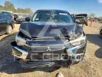 2017 Mitsubishi OUTLANDER фото