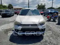 2017 Mitsubishi OUTLANDER фото