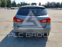 2017 Mitsubishi OUTLANDER фото
