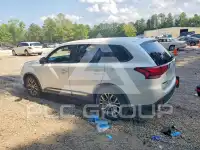 2017 Mitsubishi OUTLANDER фото