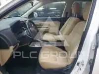2017 Mitsubishi OUTLANDER фото