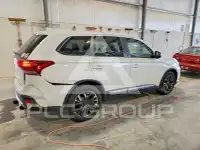 2017 Mitsubishi OUTLANDER фото