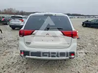 2017 Mitsubishi OUTLANDER photo