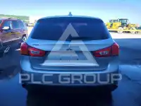 2017 Mitsubishi OUTLANDER photo