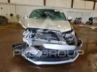 2017 Mitsubishi OUTLANDER фото