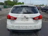 2017 Mitsubishi OUTLANDER фото