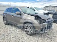 2017 Mitsubishi OUTLANDER photo
