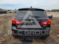 2017 Mitsubishi OUTLANDER фото