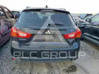 2017 Mitsubishi OUTLANDER photo