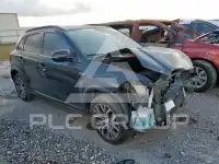 2017 Mitsubishi OUTLANDER photo