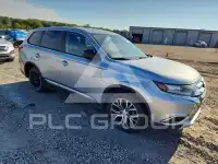 2017 Mitsubishi OUTLANDER photo