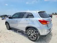 2017 Mitsubishi OUTLANDER фото