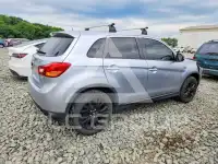 2017 Mitsubishi OUTLANDER фото