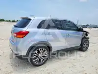 2017 Mitsubishi OUTLANDER фото