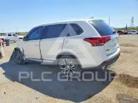 2017 Mitsubishi OUTLANDER фото