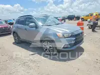 2017 Mitsubishi OUTLANDER фото