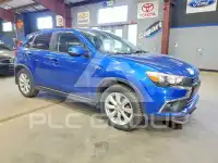 2017 Mitsubishi OUTLANDER фото
