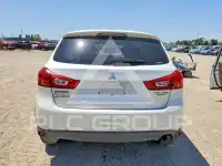 2017 Mitsubishi OUTLANDER photo
