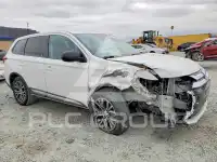 2017 Mitsubishi OUTLANDER photo