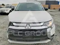 2017 Mitsubishi OUTLANDER photo