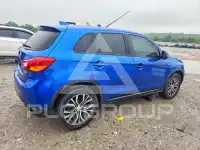 2017 Mitsubishi OUTLANDER photo
