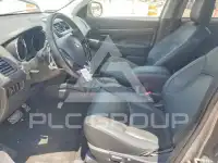 2017 Mitsubishi OUTLANDER фото