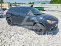 2017 Mitsubishi OUTLANDER фото